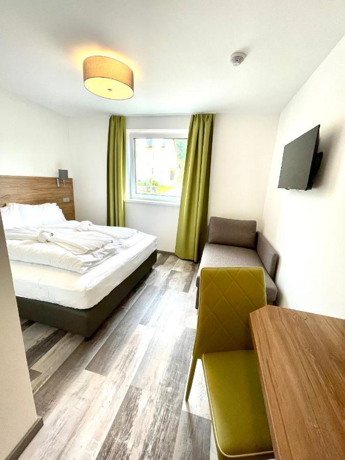 Motel Xl Lounge Traisen Eksteriør billede