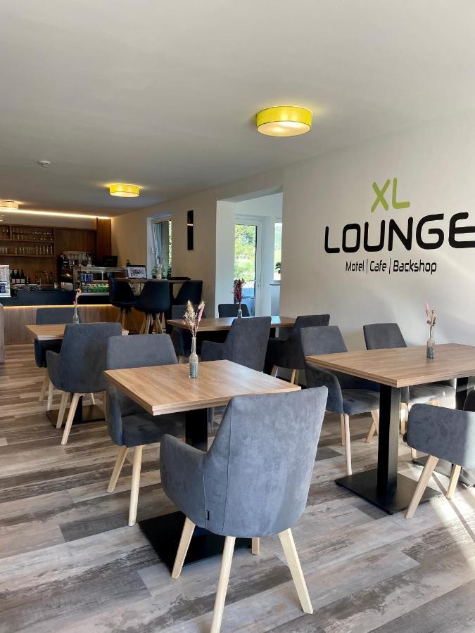 Motel Xl Lounge Traisen Eksteriør billede