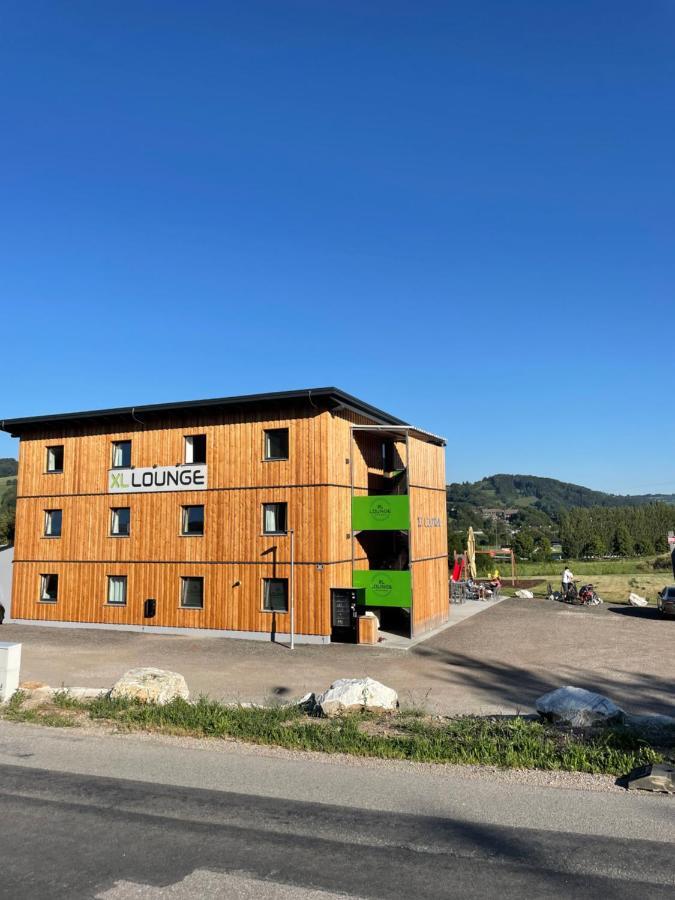 Motel Xl Lounge Traisen Eksteriør billede